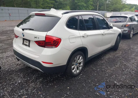 2013 BMW X1 xDrive28I из США, поврежденный, VIN WBAVL1C58DVR86250